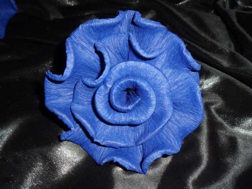 Große krepprosen blau - 50,